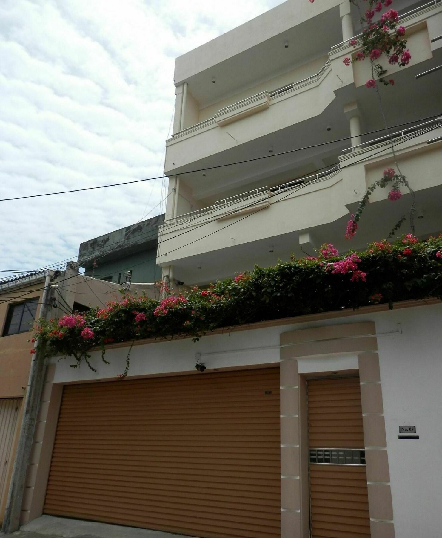 The Number 8 Apartment Dehiwala-Mount Lavinia Exterior photo